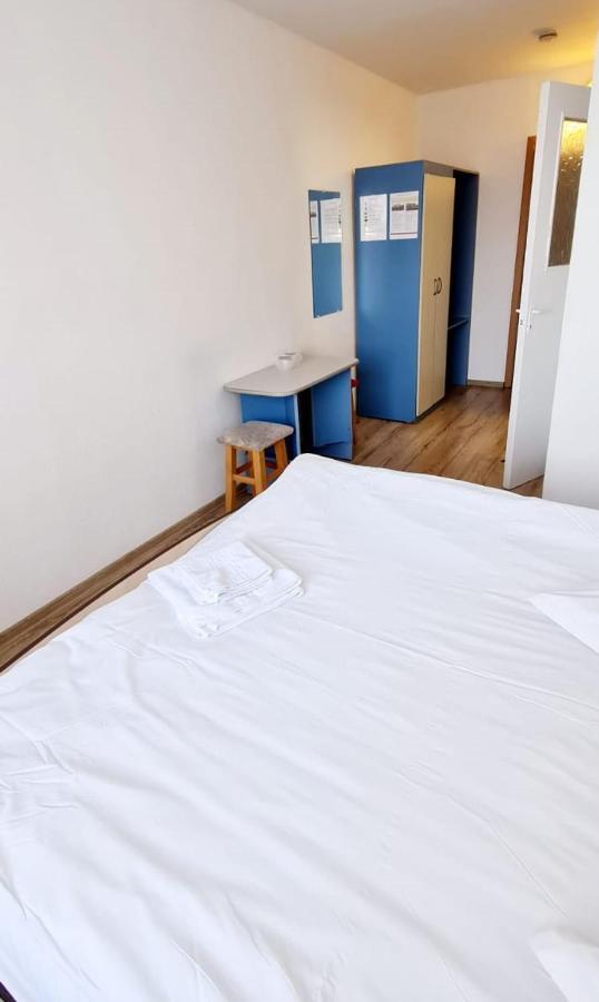 Hotel Victoria Iasi Extérieur photo