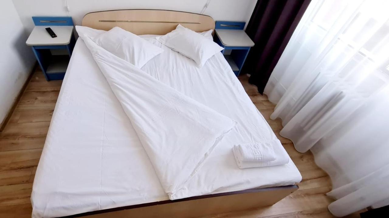 Hotel Victoria Iasi Extérieur photo