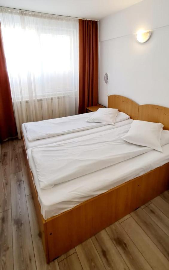 Hotel Victoria Iasi Extérieur photo